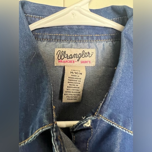 Womens wrangler wrancher shirt - Picture 3 of 6